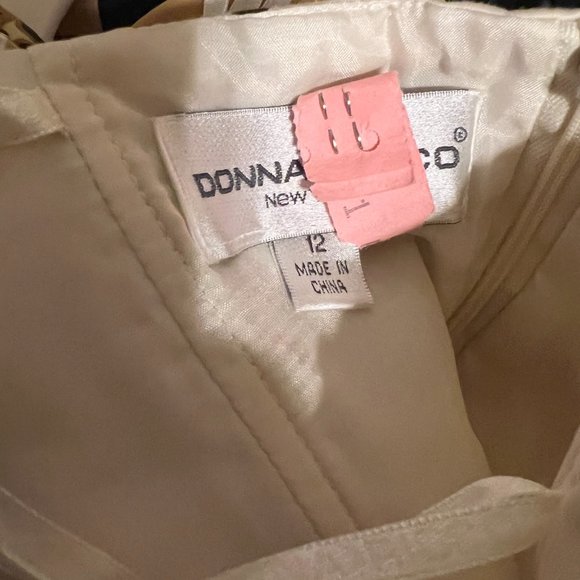 Donna Ricco New York Size 12- White Halter Floral & Pineapple Tropical Dress - Picture 3 of 10